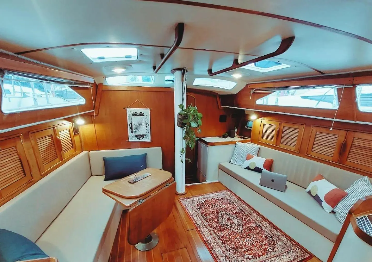 Velero Paradise Acogedor Y Con Encanto Barcelona